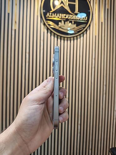 prodat iphone: IPhone 15 Pro, 128 GB, Natural Titanium, Sənədlərlə, Zəmanət, Simsiz şarj — 4