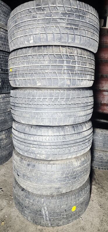 Шины: Шины 245 / 40 / R 18, Зима, Б/у, Пара, Легковые, Япония, Bridgestone