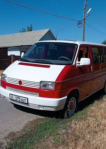 Volkswagen: Volkswagen Transporter: 1994 г., 2.4 л, Механика, Дизель, Бус