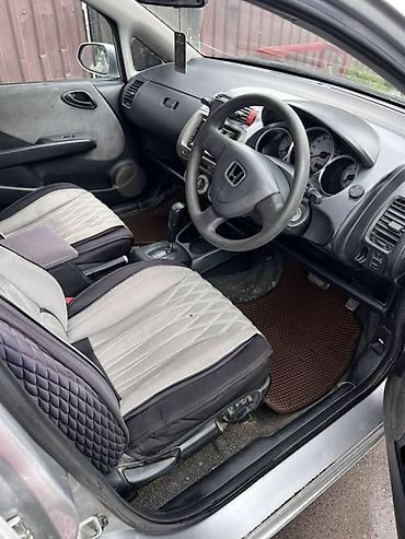 fit рф: Honda Fit: 2002 г., 1.3 л, Автомат, Бензин, Хэтчбэк — 3