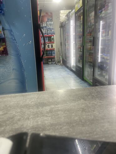 срочно продаю участок газ канализация есть: Сдаю Магазин, В жилом доме, 60 м² Действующий, Частично с оборудованием, С ремонтом, Вода, Канализация, Отопление, 1 линия, Видеонаблюдение и сигнализация