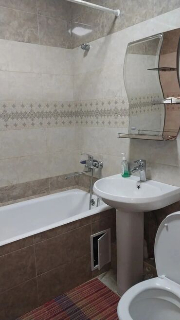 Посуточная аренда квартир: 1 комната, Постельное белье, Кондиционер, Парковка — 17