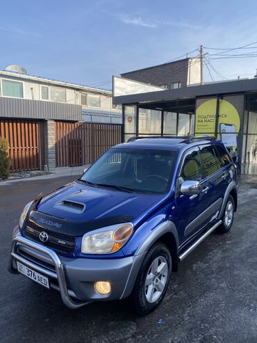 Toyota: Toyota RAV4: 2004 г., 2 л, Автомат, Бензин, Кроссовер