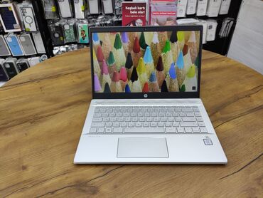 səs sistemi: HP Pavilion, 14 ", Intel Core i3, 256 ГБ