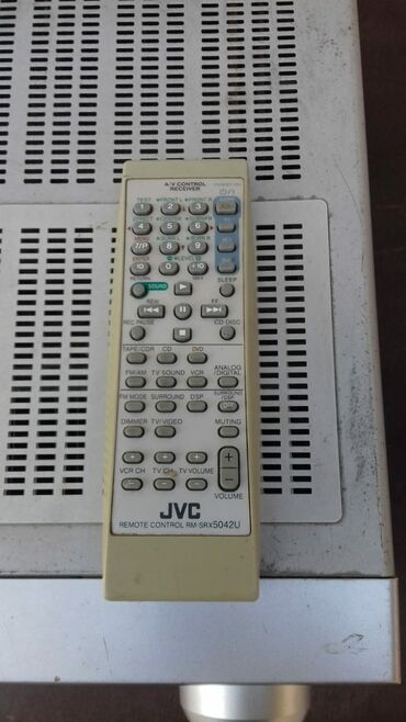 Səs gücləndiriciləri: Resiver jvc və pioneer əla işlək vəziyyətdə hər biri 330azn, ünvan -da lalafo.az — 7 Səs gücləndiriciləri: Resiver jvc və pioneer əla işlək vəziyyətdə hər biri 330azn, ünvan — 7