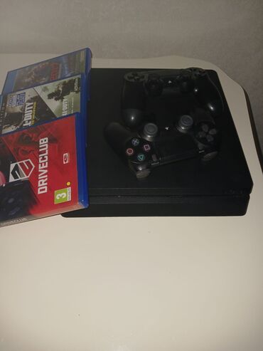 beşiklər və qiymətləri: Sony Playstation 4 Slim 1TB Qiymet 520 man Oyun yoxdur Unvan;Yeni