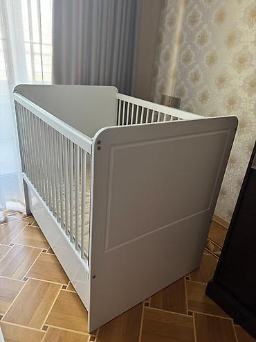 Beşiklər: Ağ rəngli uşaq beşiyi və döşək - Material: möhkəm MDF/taxta — 2