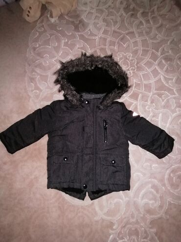 Jakne, kaputi i prsluci: Zimska jakna za decake 1god, kao nova