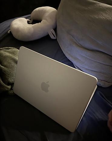 neo glo: Macbook Neo 8/256 Silver (100% pil 101 cycle)
Ideal Vezyetdedir — 2