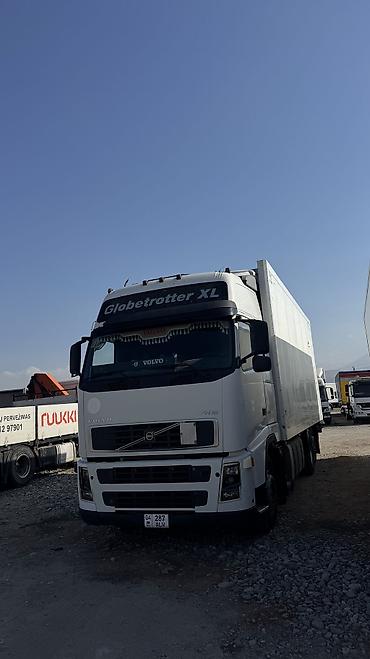 на тягач: Volvo FH Globetrotter XL с изотермическим/рефрижераторным фургоном - — 1