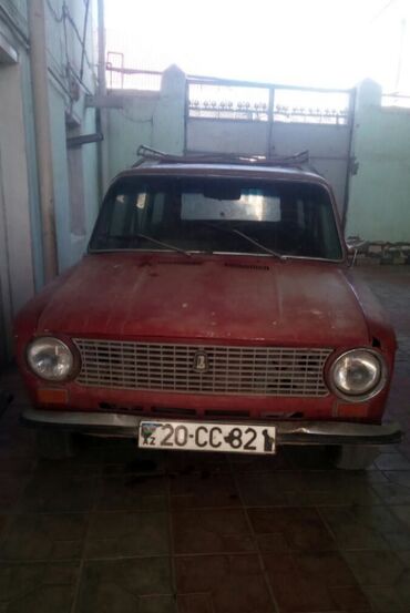 vaz 2108 satilir: VAZ (LADA) 2102: 1.3 l | 1976 il | 134579 km Sedan