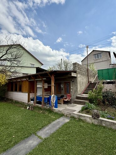 Продажа квартир: Дача, 50 м², 1 комната, Риэлтор, Косметический ремонт