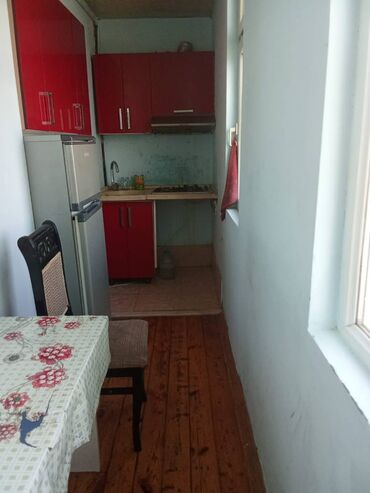 Uzunmüddətli kirayə mənzillər: Suraxanı rayonu, 146 nömrəli məktəbin yanında, 9 mərtəbli binanın 9 cu — 7