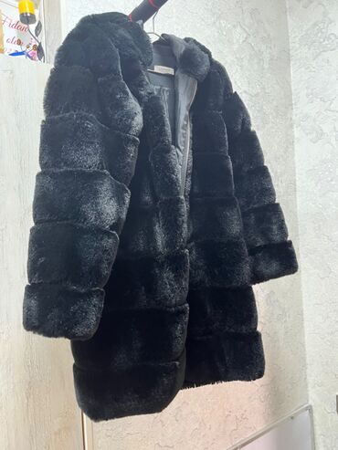 qara palto: Пальто Aclima, S (EU 36), цвет - Черный