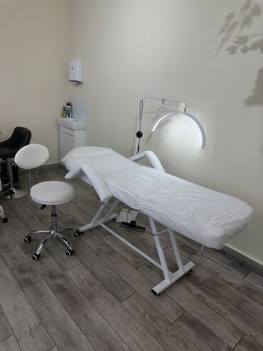shellac aparati: Tək kuşetka 150azn
Stul 50azn