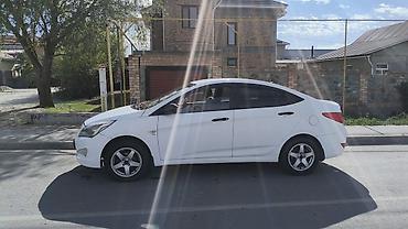 camry 2006: Hyundai Solaris: 2014 г., 1.6 л, Автомат, Бензин, Седан — 3