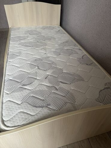 Təknəfərlik çarpayı, Bazasız, Matras ilə, Siyirməsiz