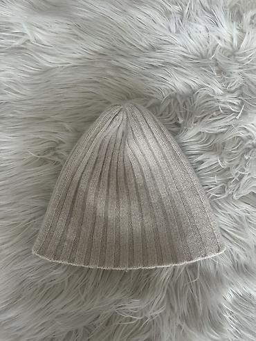 papaqlar kisi ucun: Rib toxumalı, bej rəngli trikotaj papaq. - Model: klassik beanie - — 1