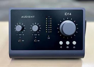 Звуковое оборудование: AUDIENT iD14 USB audio interfeysi - İki ədəd Class-A mikrofon preampi — 1
