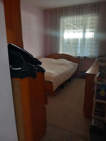 Продажа коттеджей и домов: Продаётся и металлическими воротами. Характеристики и планировка: - — 7