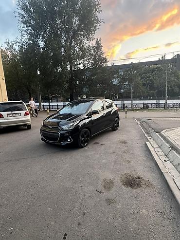 black: Chevrolet Spark: 2016 г., 1 л, Автомат, Бензин, Хэтчбэк — 6