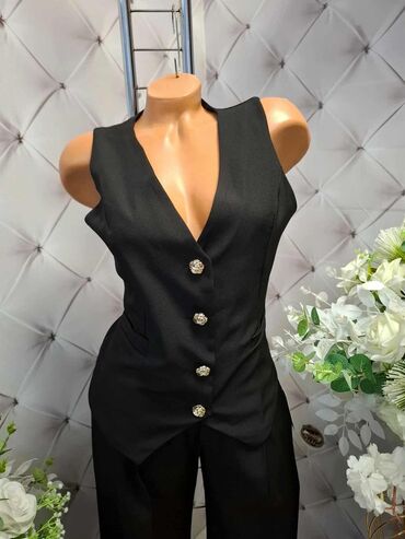 Kompleti: Komplet pantalone i prsluk 3900 — 9