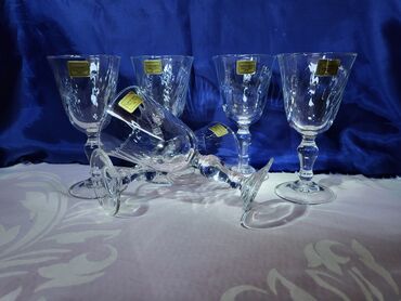 Čaše: Case nove,vintaz za vino francuske d'argues Luminarc. Case komada 6 na lalafo.rs — 1 Čaše: Case nove,vintaz za vino francuske d'argues Luminarc. Case komada 6 — 1