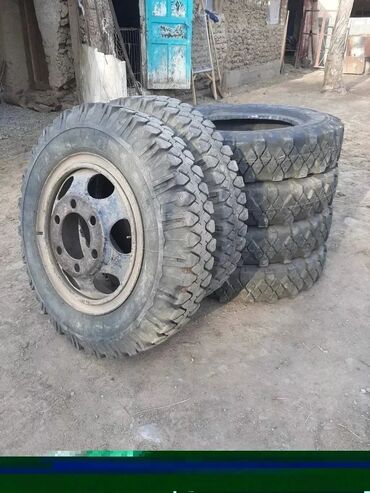 Шины: Предлагаются к продаже шины для различных видов техники. На — 41