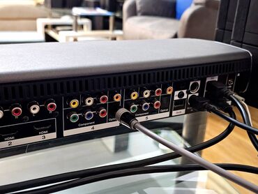 Zvučnici i stereo sistemi: Bose kućni bioskop 5.1 sistem Kompletan set za vrhunski surround zvuk — 6