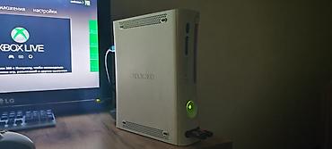 nintendo controller: Xbox 360 (белая версия, корпус “Fat”) с комплектом аксессуаров. БЕЗ — 1