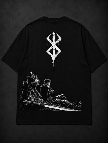 ag koynek: Qara qrafik T‑shirt kolleksiyası – anime/manga ilhamlı dizaynlar — 2