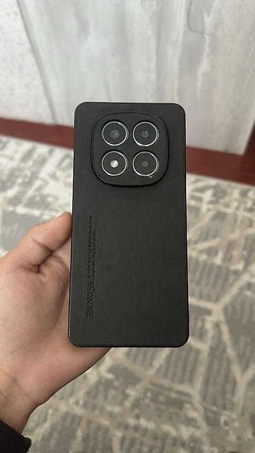 Poco X7, Б/у, 256 ГБ, цвет - Зеленый, 1 SIM, 2 SIM, eSIM