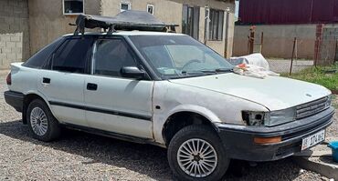 Toyota: Toyota Corolla: 1989 г., 1.3 л, Механика, Бензин, Хэтчбэк