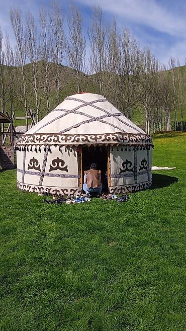 Аренда юрт: Аренда юрты, Каркас Деревянный, 80 баш, С полом, Самовар, Стол — 6
