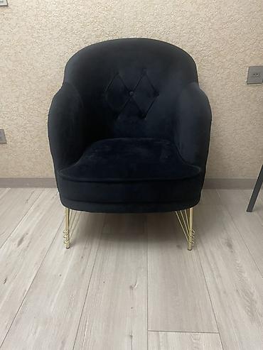 Kreslolar: Qara velvet/parça kreslo - Rəng: dərin qara - Material: yumşaq velvet — 2