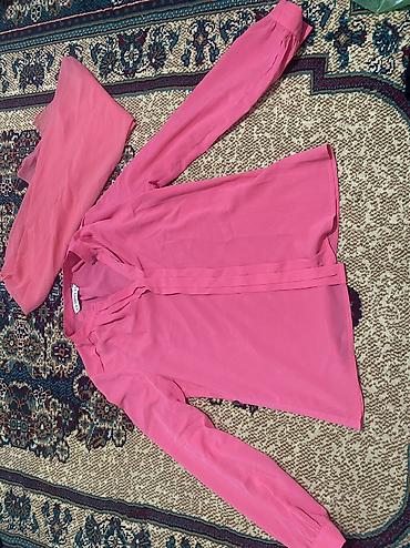 Другая женская одежда: Все по 70 с — 2