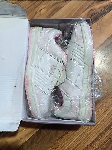 nike lilly: Ne propustite ove fenomenalne patike broj 36. Prelepe su — 5