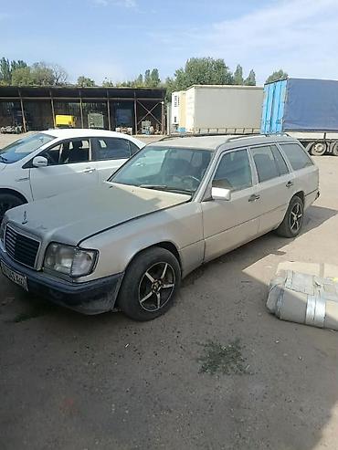 w210 обшивка: Mercedes-Benz W124: 1992 г., Автомат, Универсал — 6