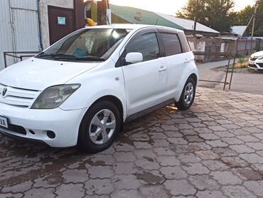 corolla runx: Toyota ist: 2003 г., 1.3 л, Автомат, Бензин, Седан