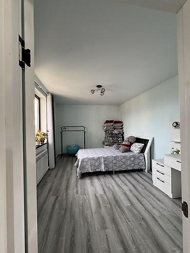Продажа коттеджей и домов: 5 комнат, 191 м², 4 соток, Бишкек, Ак-Ордо 2 ж/м Собственник — 14