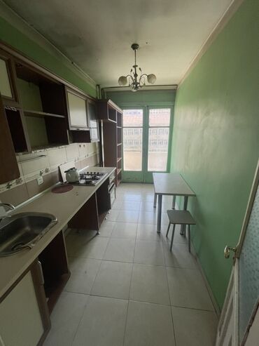 Uzunmüddətli kirayə mənzillər: Mənzil – geniş və işıqlı planlama - Girişdə dəhliz, bir neçə otağa — 4