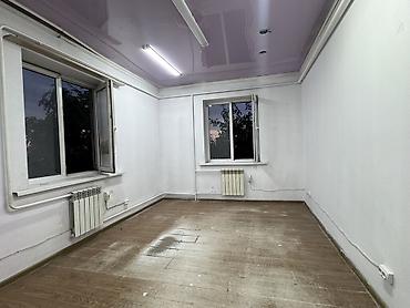 сдаю 2 комнаты: 🏠 СДАЮТСЯ 2 КОМНАТЫ Чистые, спокойные комнаты на 2-м этаже. 🚿 Душ + — 3