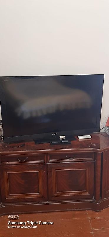 Sony Bravia LED televizor - Ekran diaqonalı: təxminən 40–43 düym -