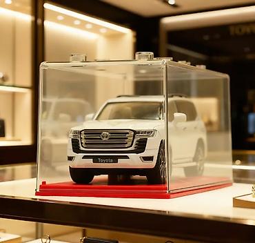 Модели автомобилей: Məhsul: Toyota Land Cruiser model avtomobil (ekspozisiya qutusu ilə) — 3