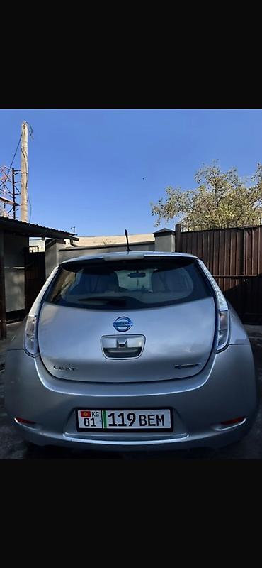 nissan leaf электромобиль: Nissan Leaf: 2012 г., Электромобиль, Хэтчбэк — 4