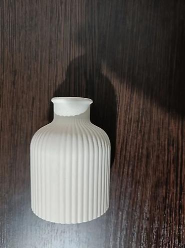 Vazalar: Bir vaza — 11