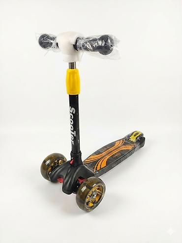 scoot: Детский самокат, Трёхколёсный, Новый — 1