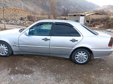 �������� �� 180 ������������ в Кыргызстан | Mercedes-Benz: Mercedes-Benz