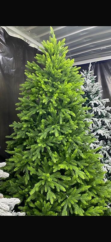 Искусственные ёлки: Искусственные новогодние ёлки премиум-класса. - Варианты дизайна: - — 4