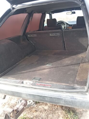 Mercedes-Benz: Mercedes-Benz E-Class: 1990 г., 2.3 л, Механика, Бензин, Универсал at lalafo.kg — 21 Mercedes-Benz: Mercedes-Benz E-Class: 1990 г., 2.3 л, Механика, Бензин, Универсал — 21